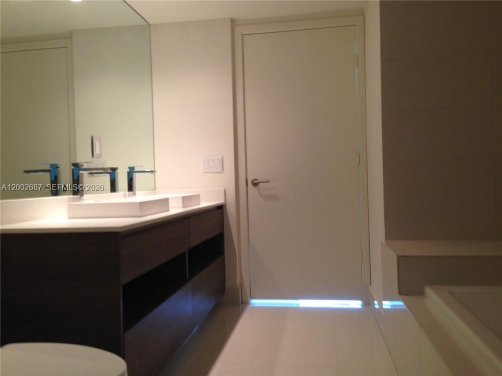 MILLECENTO - Residential Lease