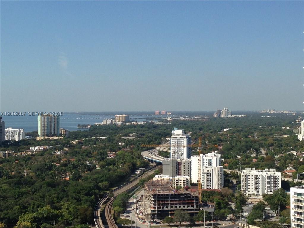 1100 S MIAMI AV 3303