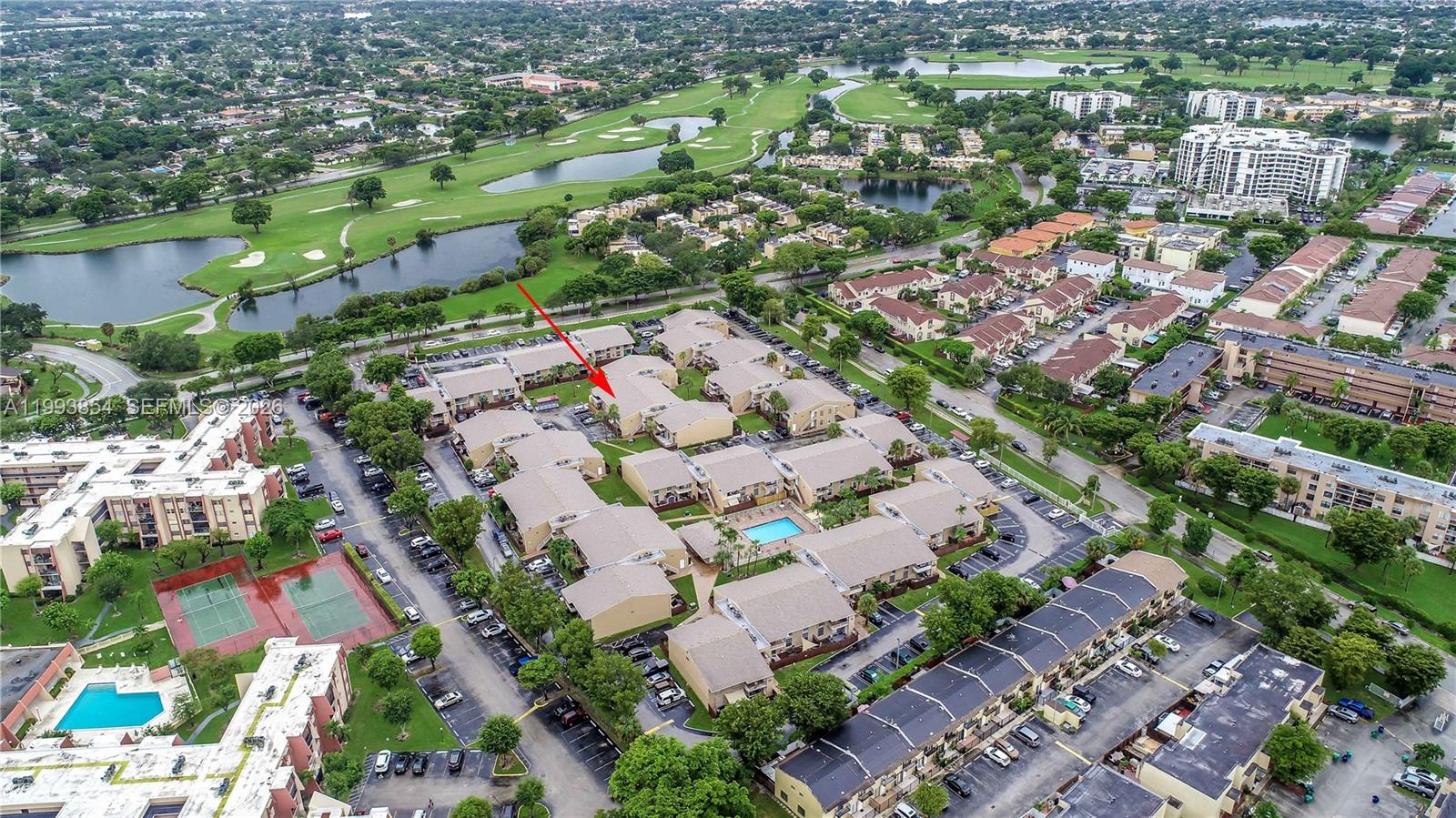 THE MEADOWS LAKE NORTH CO - Residential