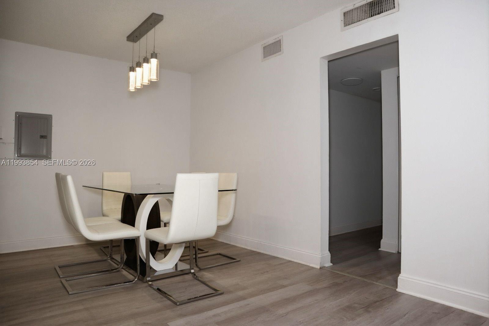 THE MEADOWS LAKE NORTH CO - Residential