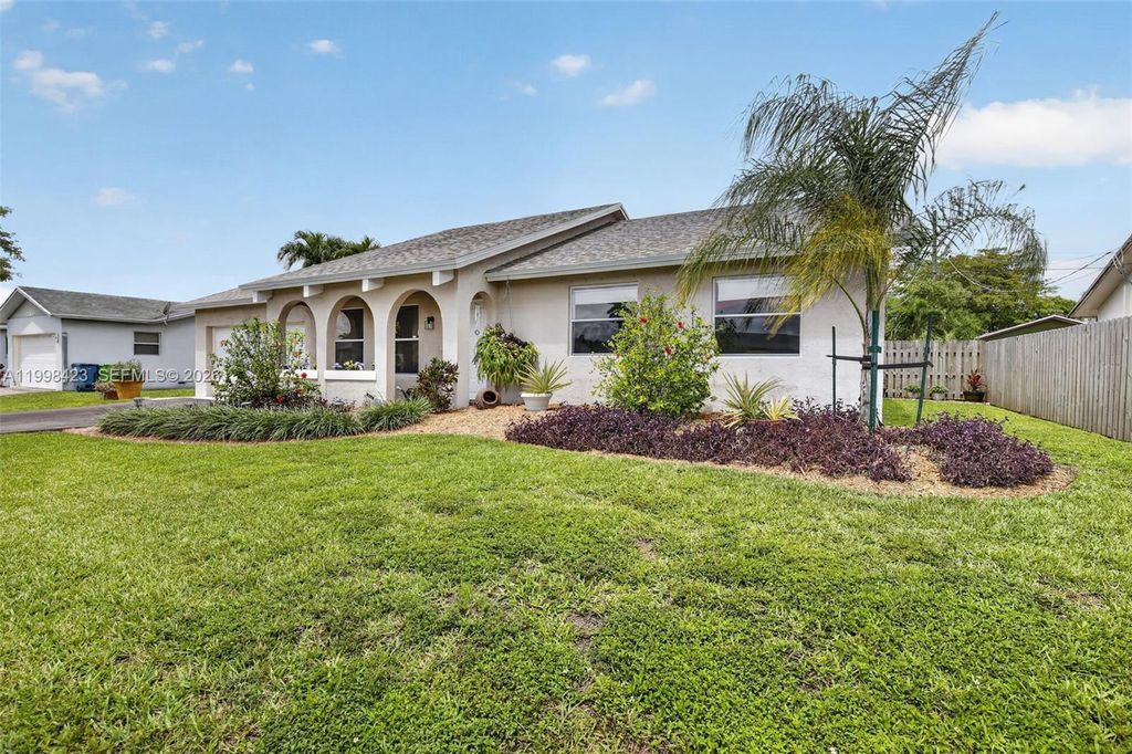 Photo of 10471 NW 21st Ct, Sunrise, FL 33322 (MLS # A11998423)