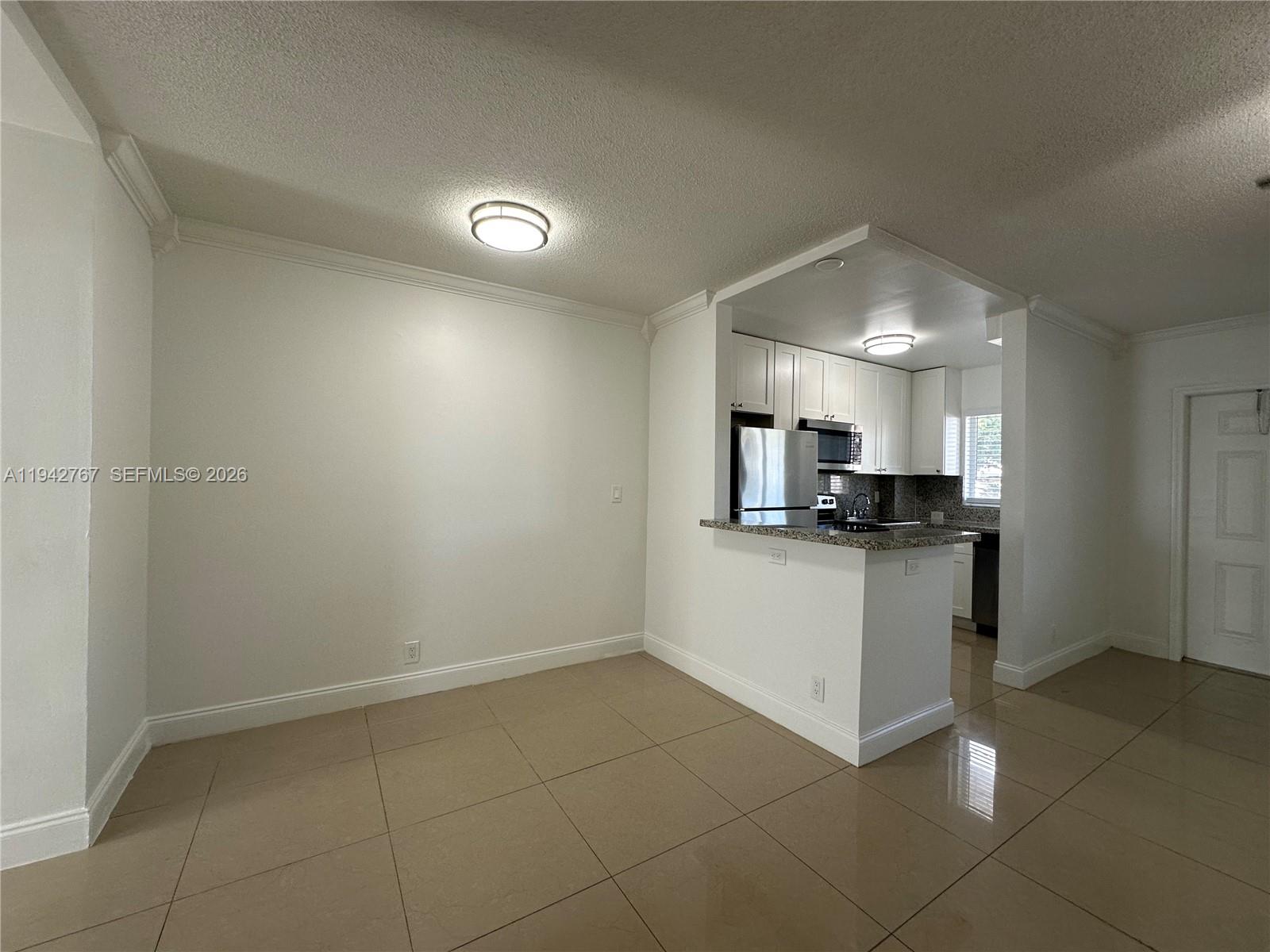 CORAL RIDGE ISLES - Residential Lease