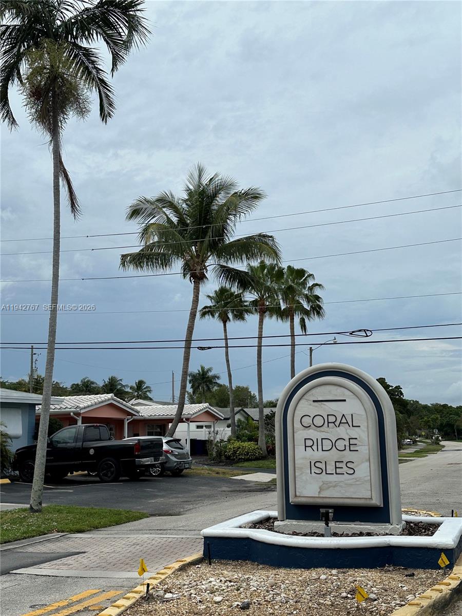 CORAL RIDGE ISLES - Residential Lease