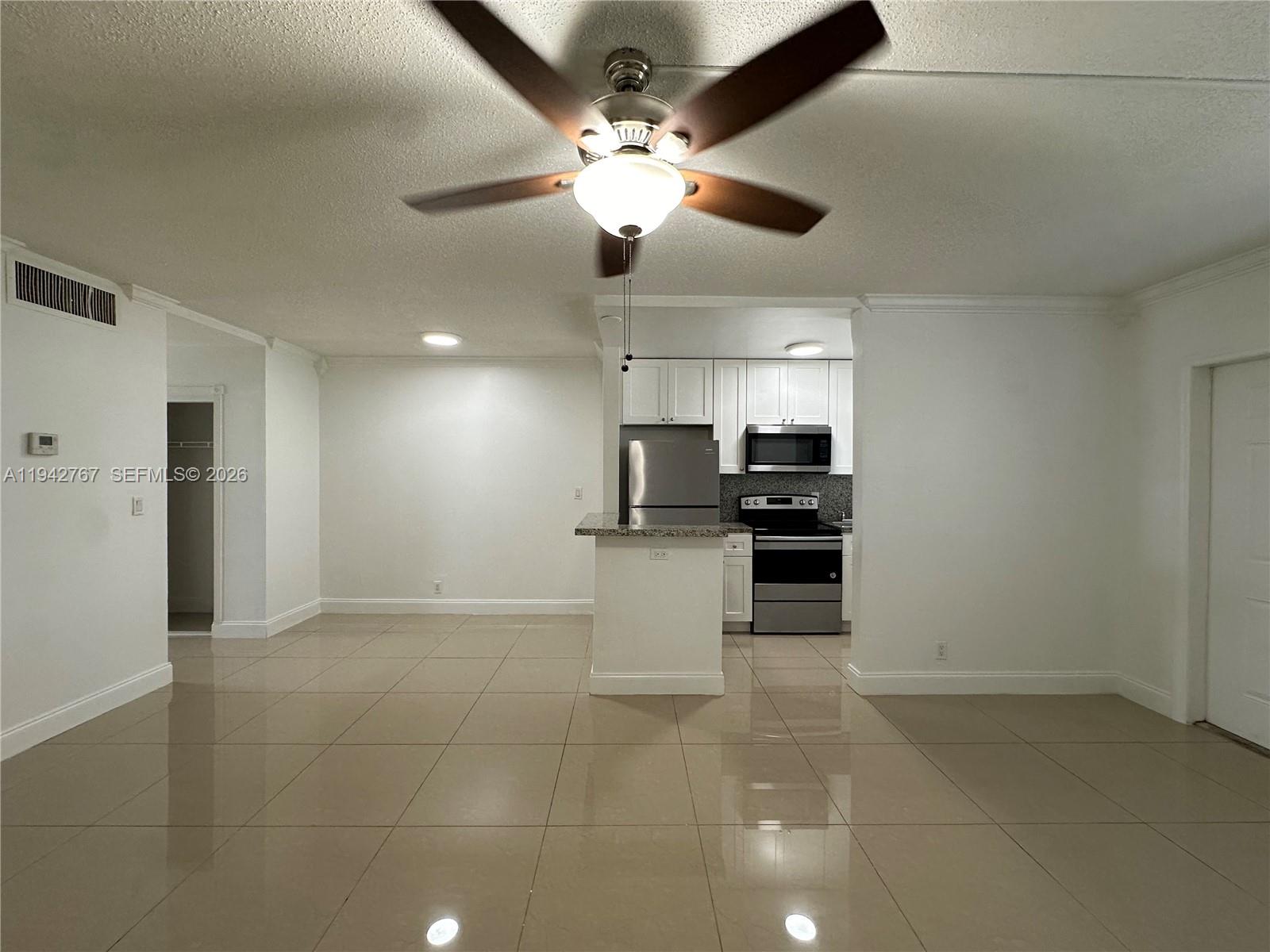 CORAL RIDGE ISLES - Residential Lease