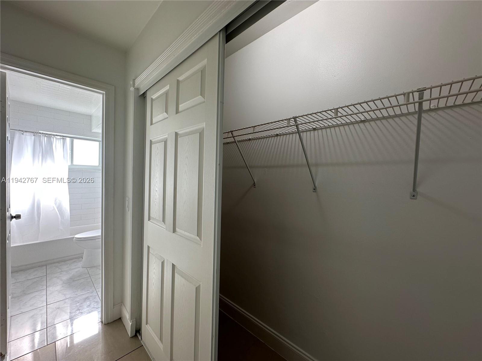 CORAL RIDGE ISLES - Residential Lease