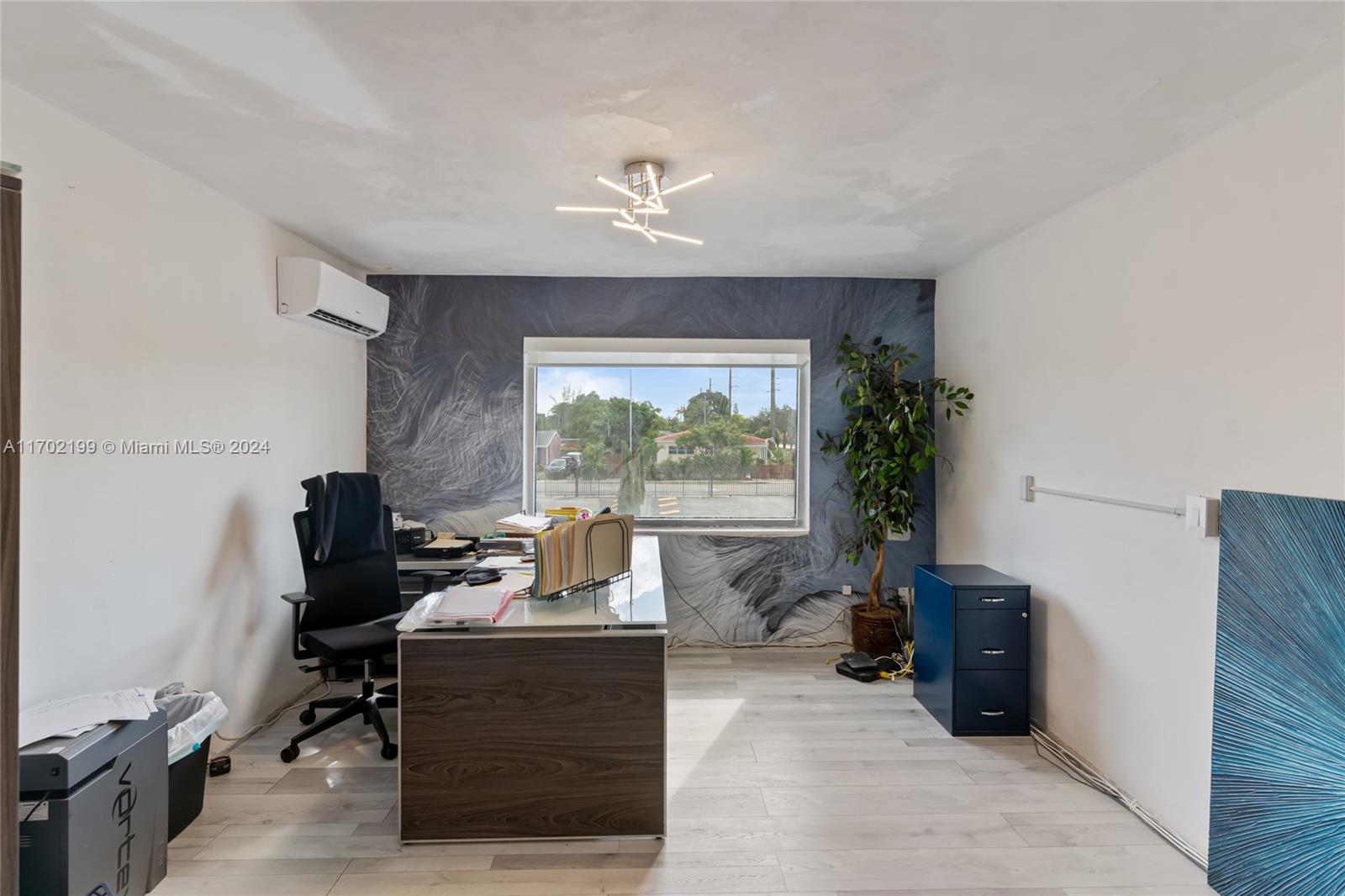 1800 NW 9th Ave