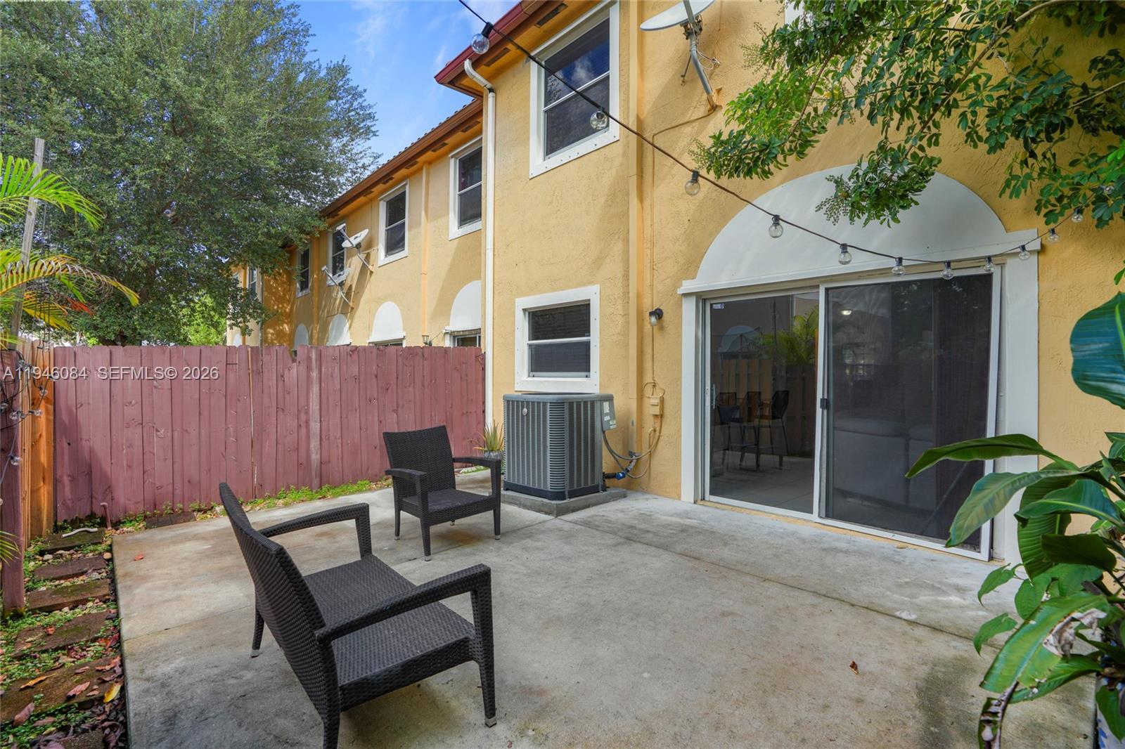 ESCADA - Residential