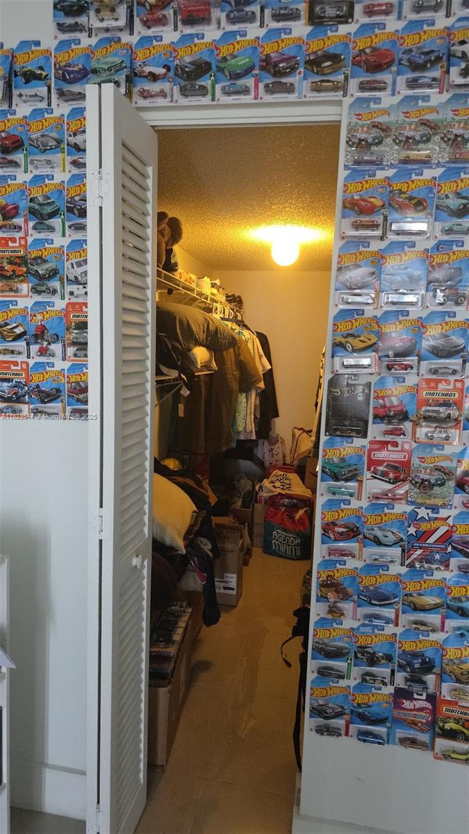 SAILBOAT CAY CONDO - Residential