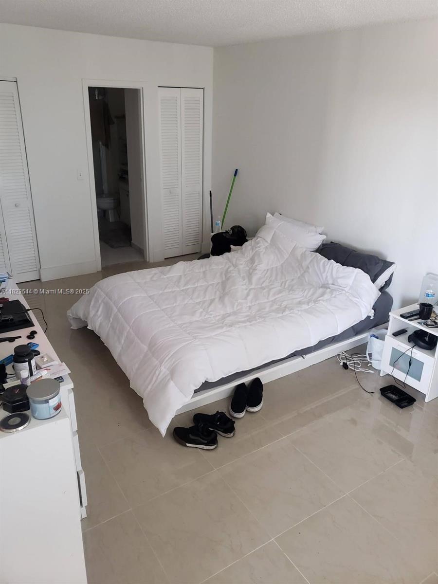 SAILBOAT CAY CONDO - Residential