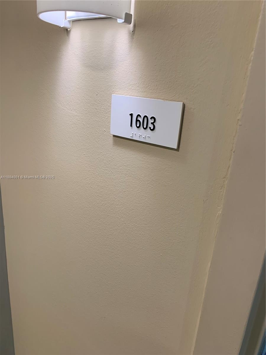 300 S BISCAYNE BLVD 1603