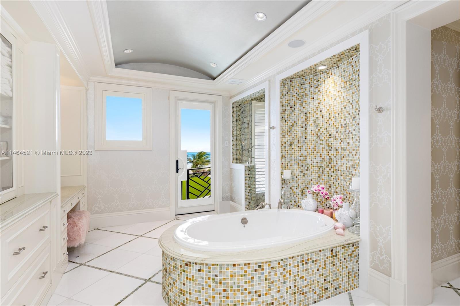 Hillsboro Mile - Residential