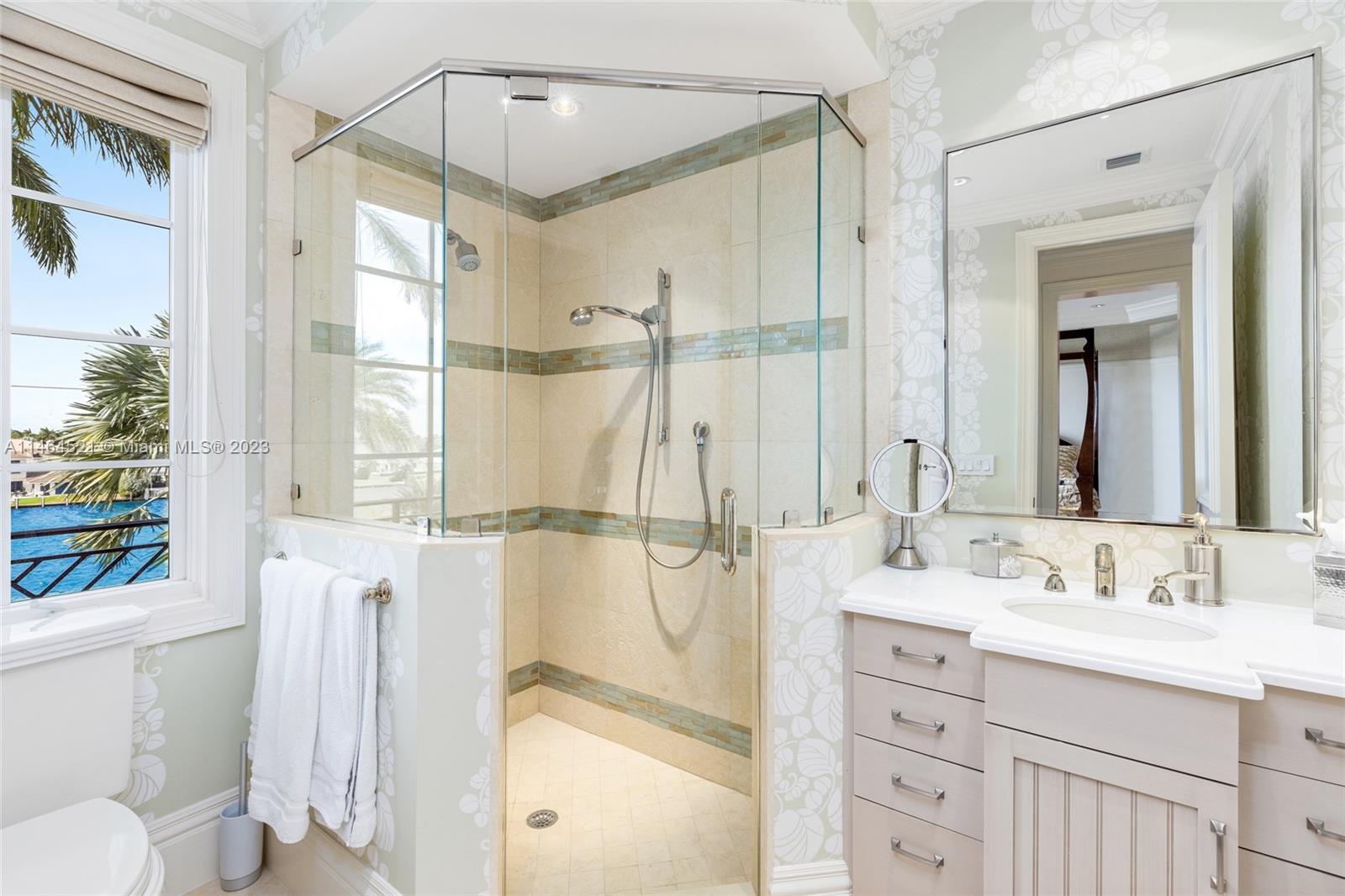 Hillsboro Mile - Residential