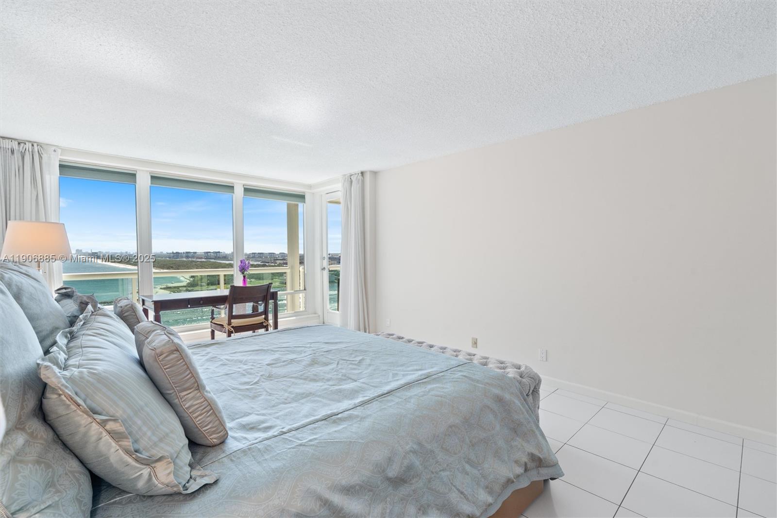 POINT OF AMERICAS - Residential Lease