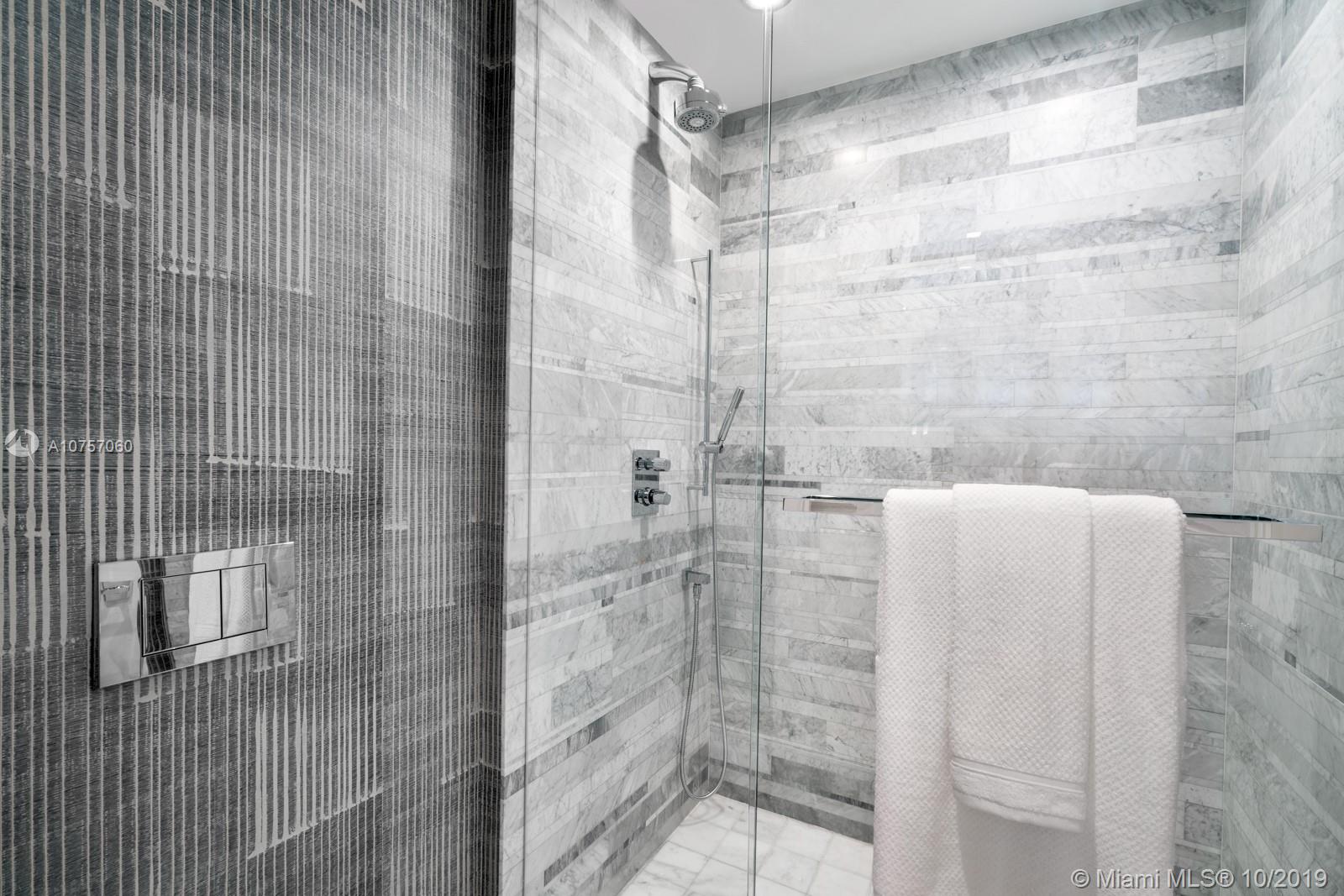 OCEANA BAL HARBOUR CONDO - Residential