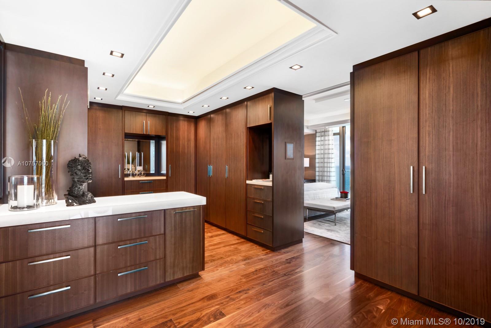 OCEANA BAL HARBOUR CONDO - Residential