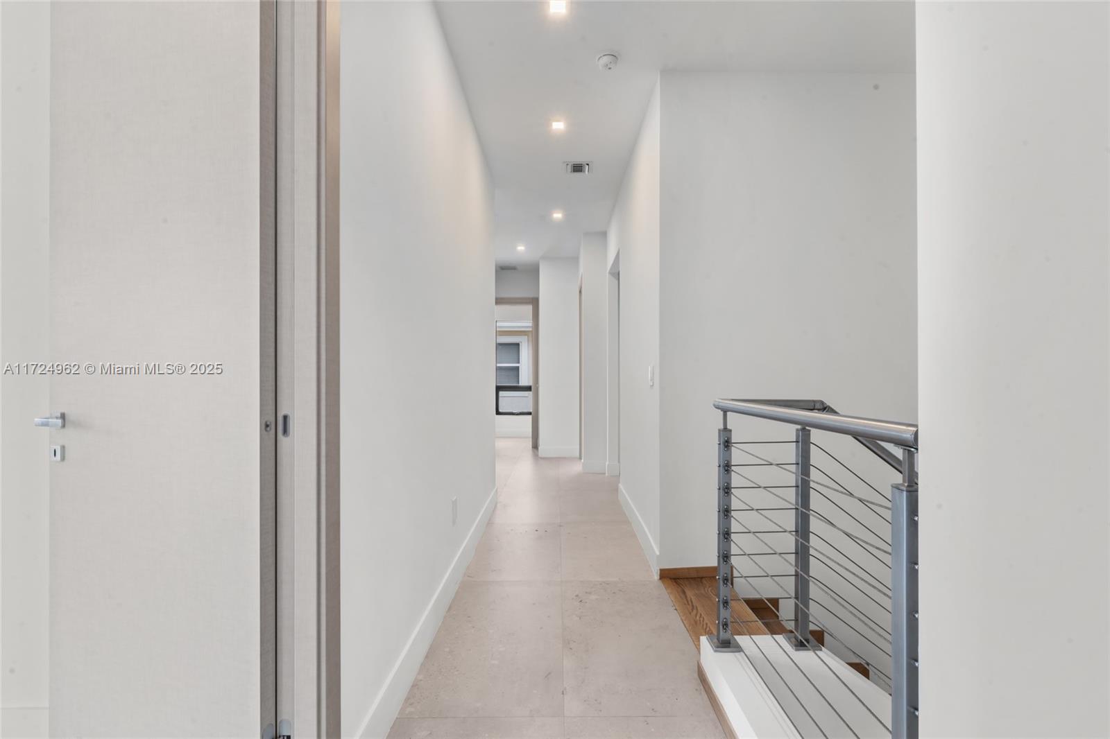 TARPON RIVER - Residential
