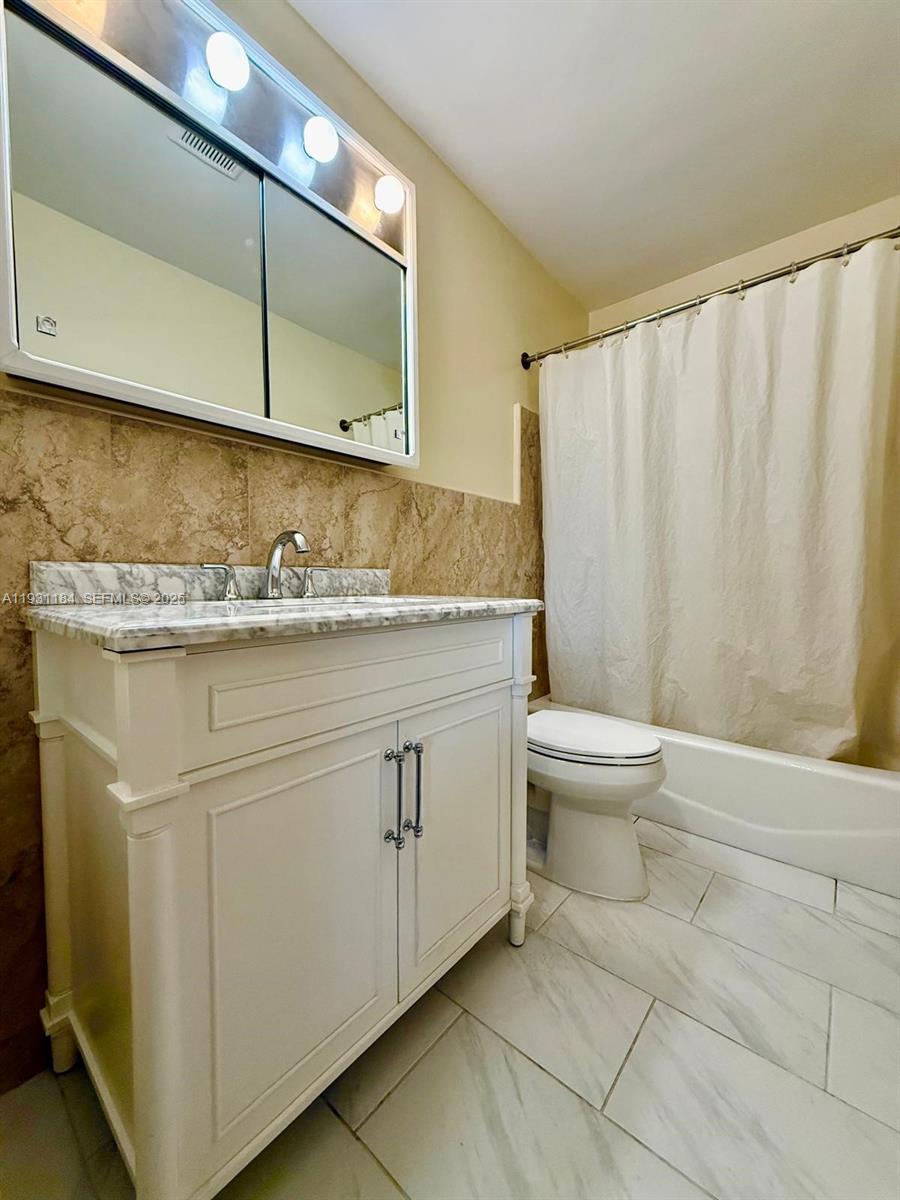 BOULEVARD ESTATES - Residential