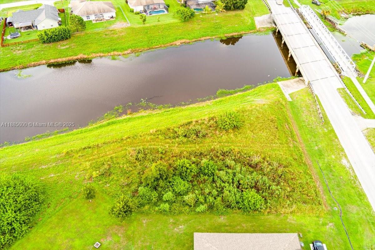 PORT ST LUCIE SECTION  34 - Land