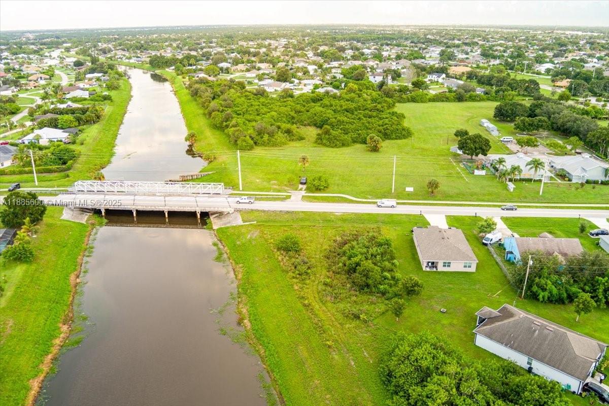 PORT ST LUCIE SECTION  34 - Land
