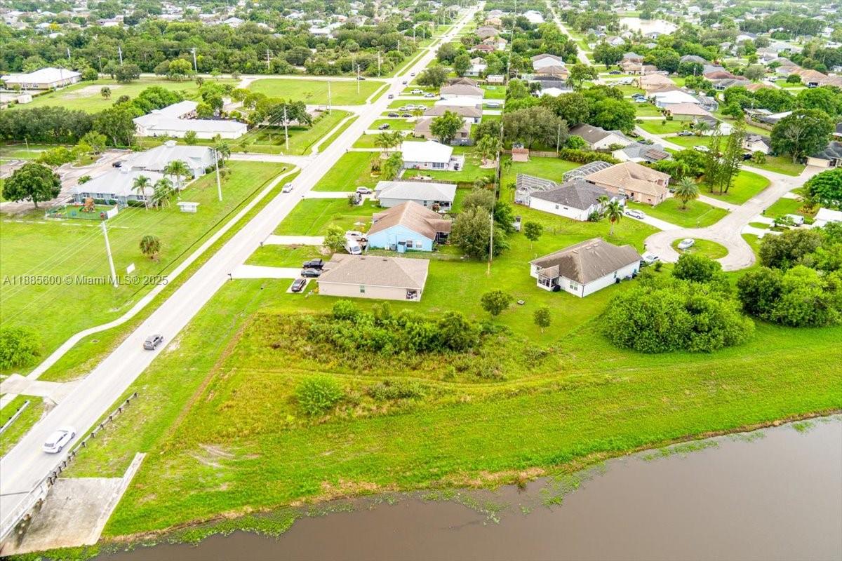 PORT ST LUCIE SECTION  34 - Land