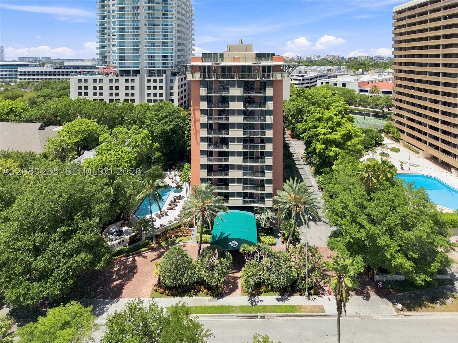 2951 S Bayshore Dr
