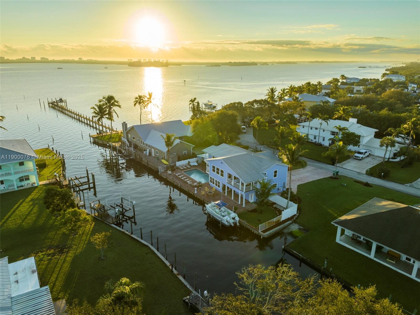 RIVERSIDE HARBOUR SUBDIVI - Residential Lease