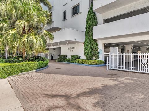 1775 Washington Ave 8B Miami Beach FL 33139