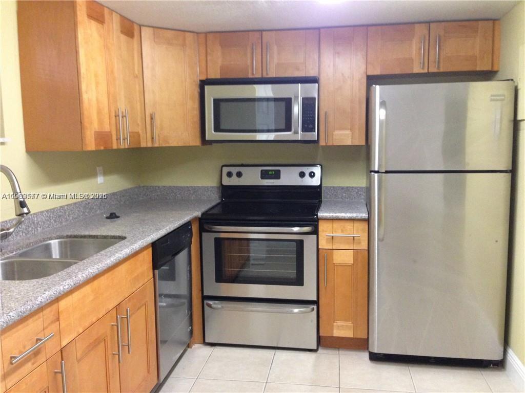 SPRINGCREST CONDO - Residential Lease