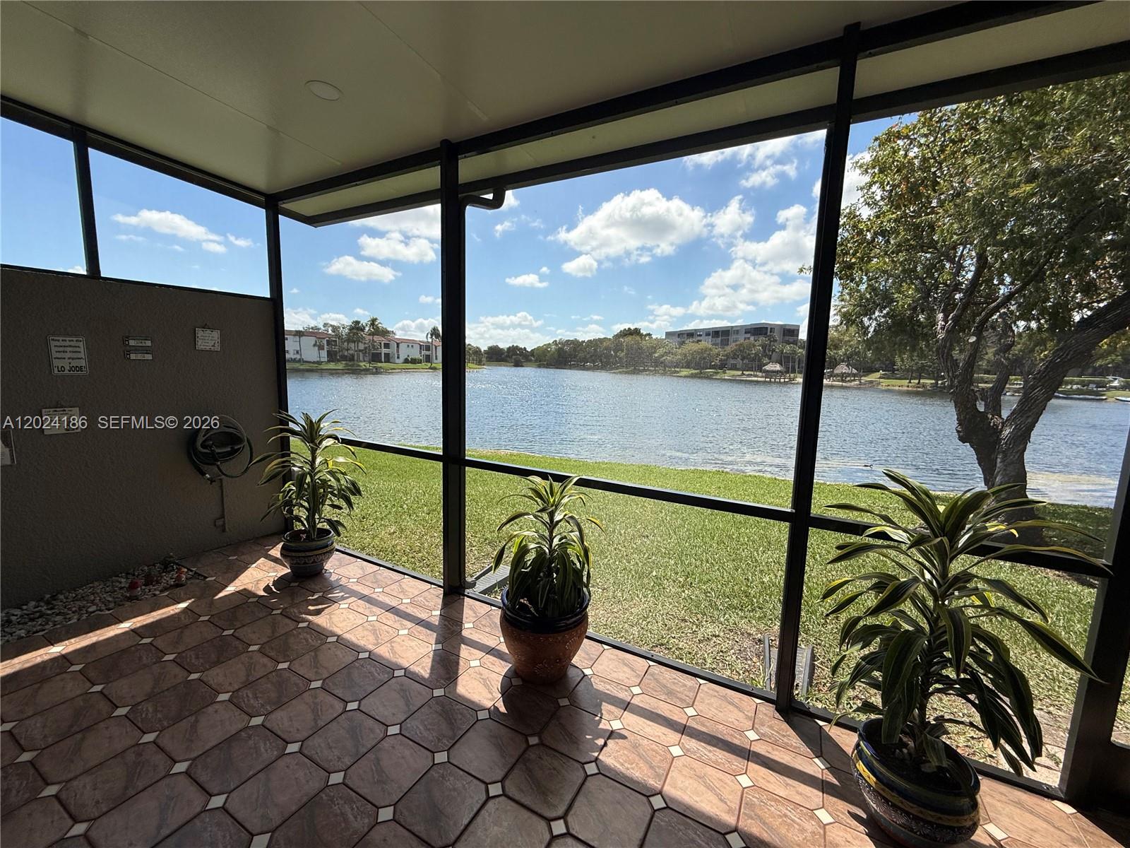 EVERGLADES SUGAR & LAND - Residential Lease