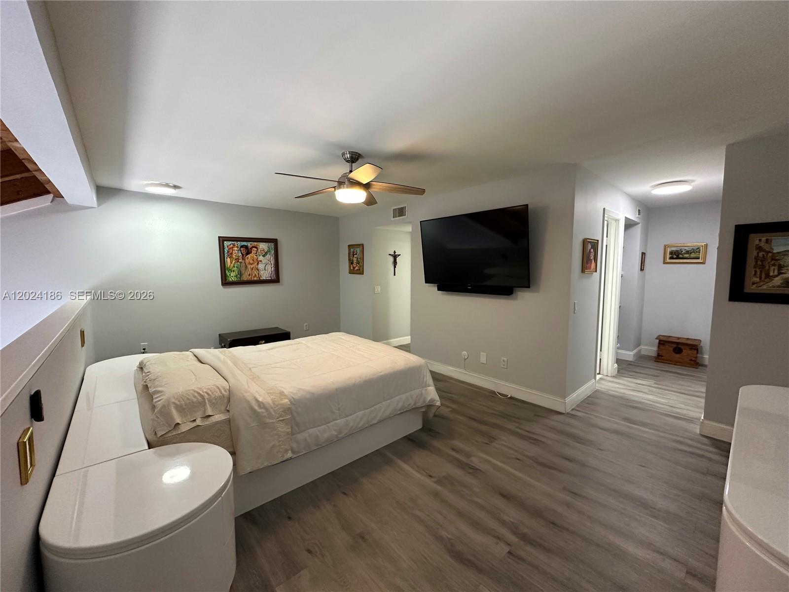 EVERGLADES SUGAR & LAND - Residential Lease