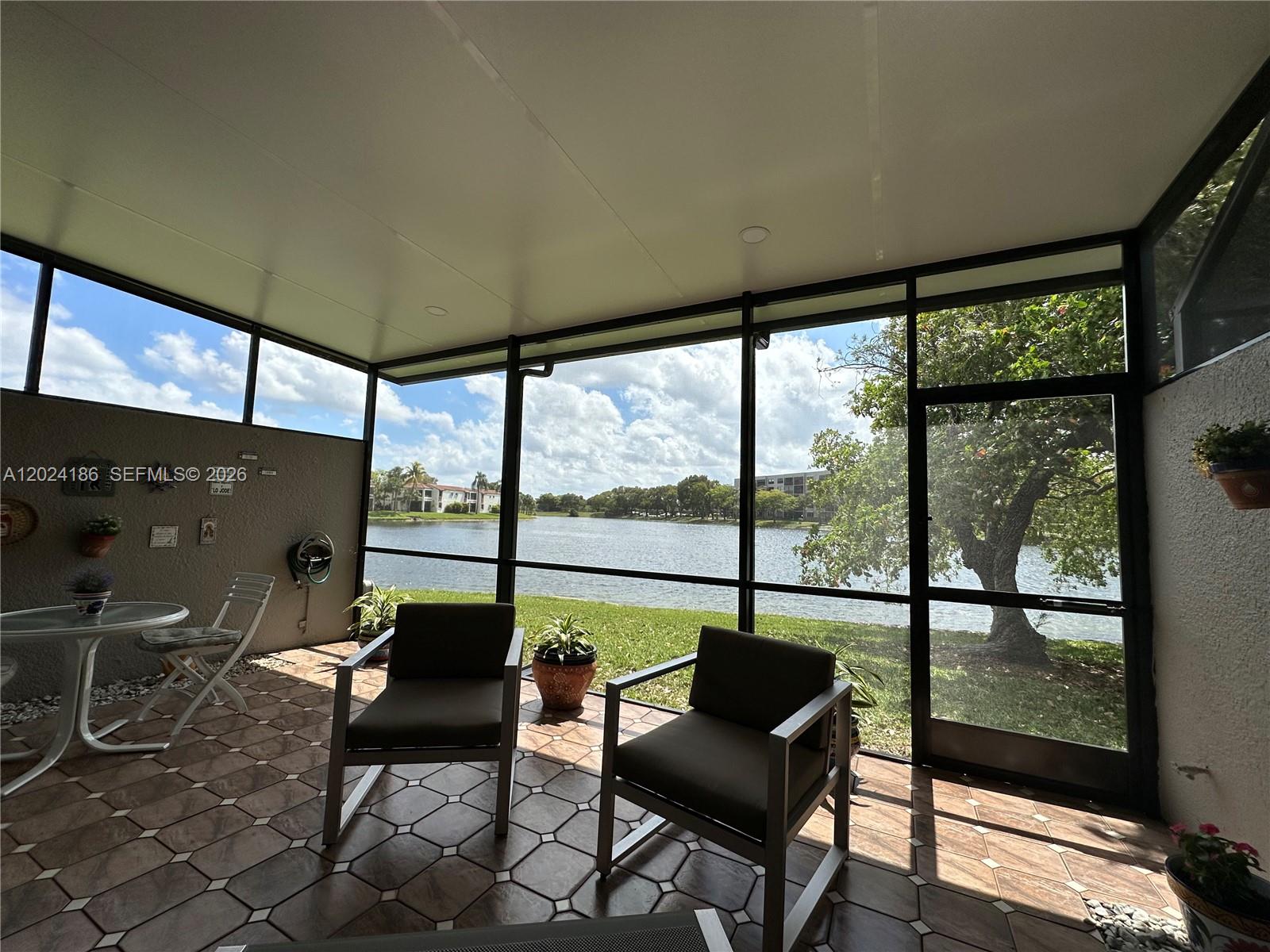 EVERGLADES SUGAR & LAND - Residential Lease