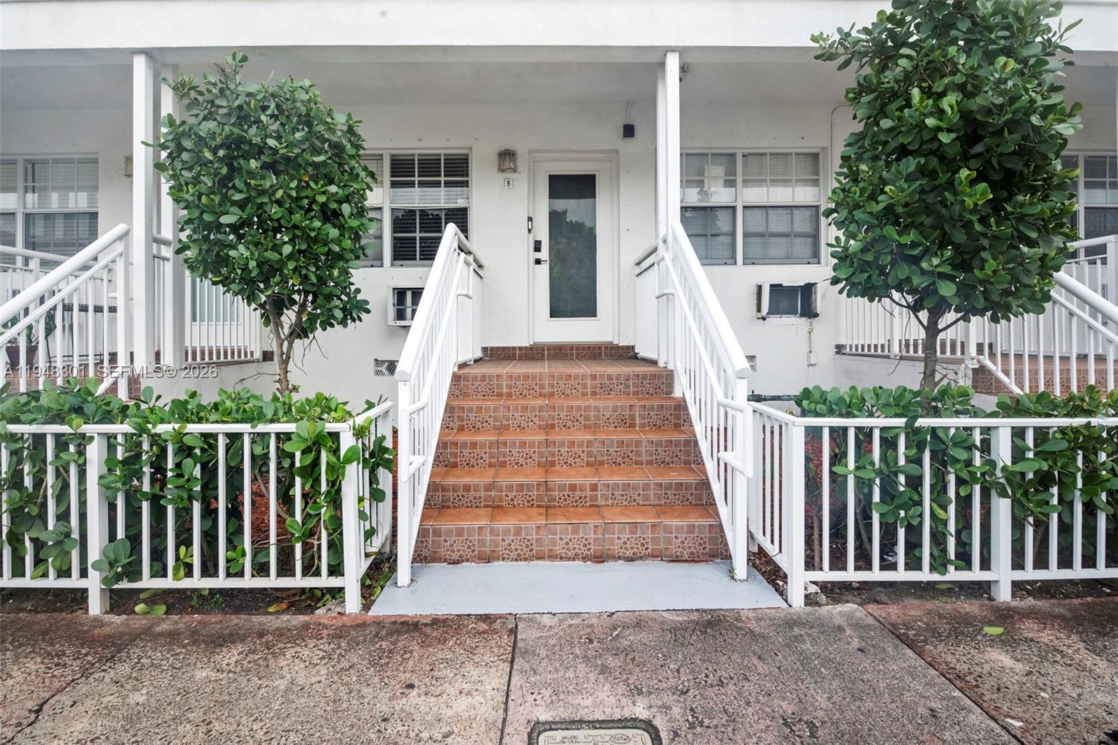 330 CONDOS A CONDO - Residential