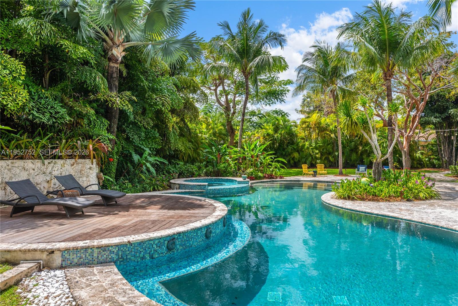 OAKRIDGE ESTATES SEC 2 - Residential