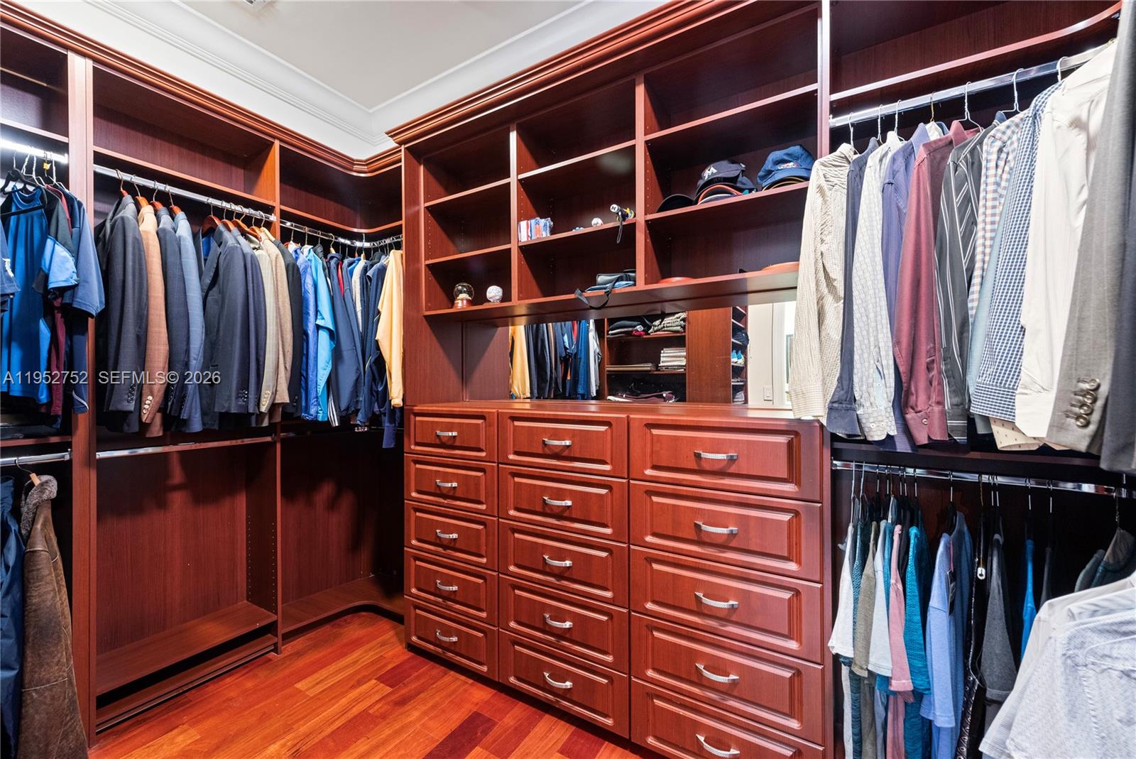 OAKRIDGE ESTATES SEC 2 - Residential