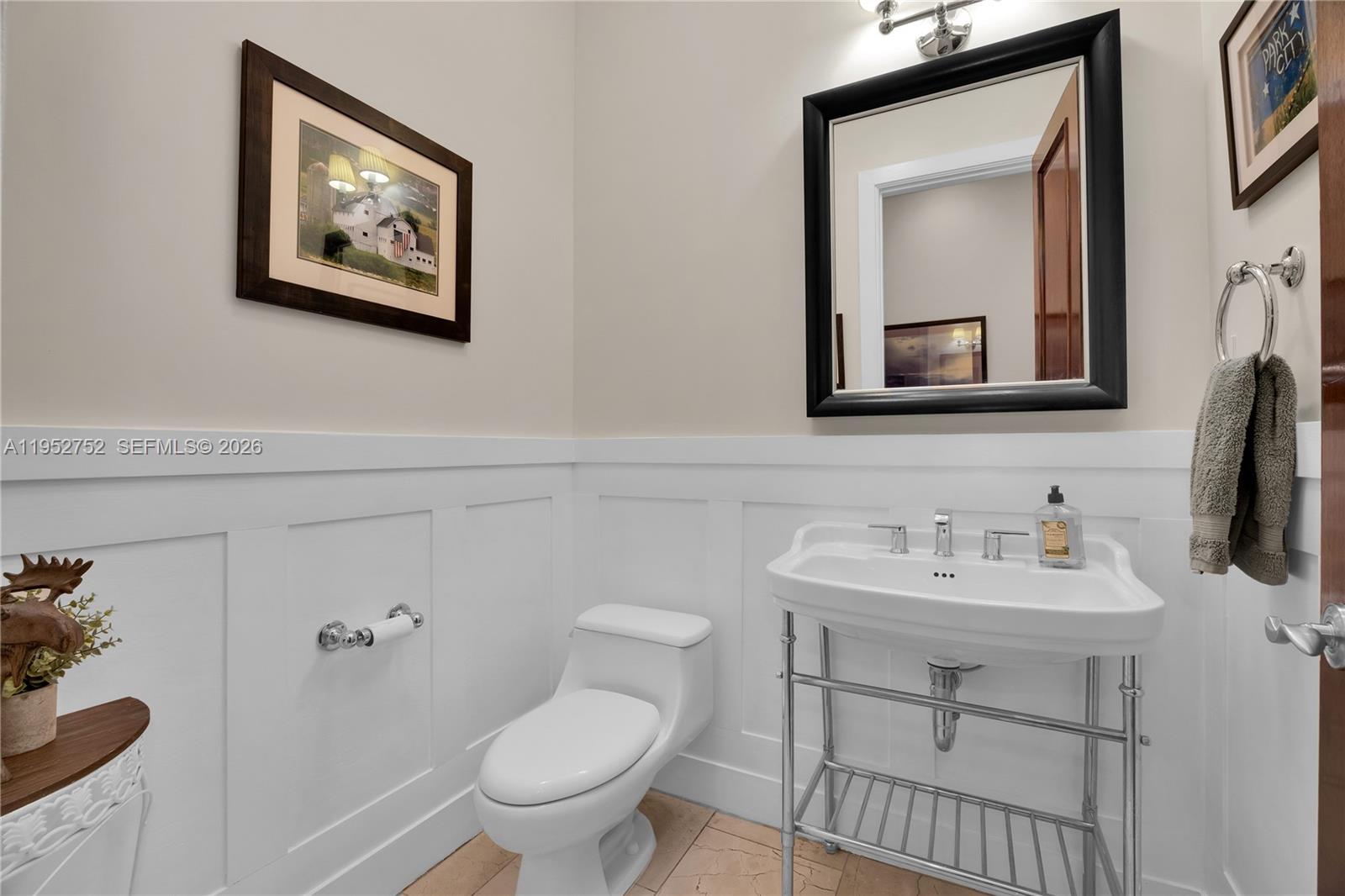 OAKRIDGE ESTATES SEC 2 - Residential