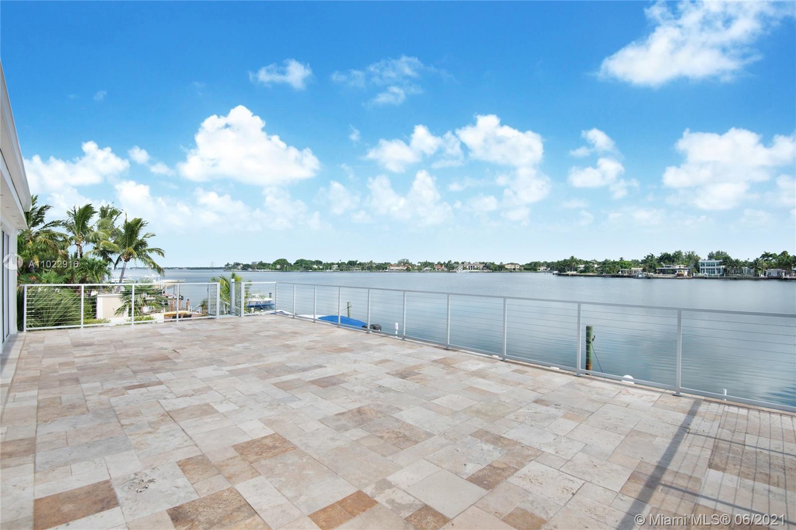 BISCAYNE BEACH-2ND ADDN - Residential