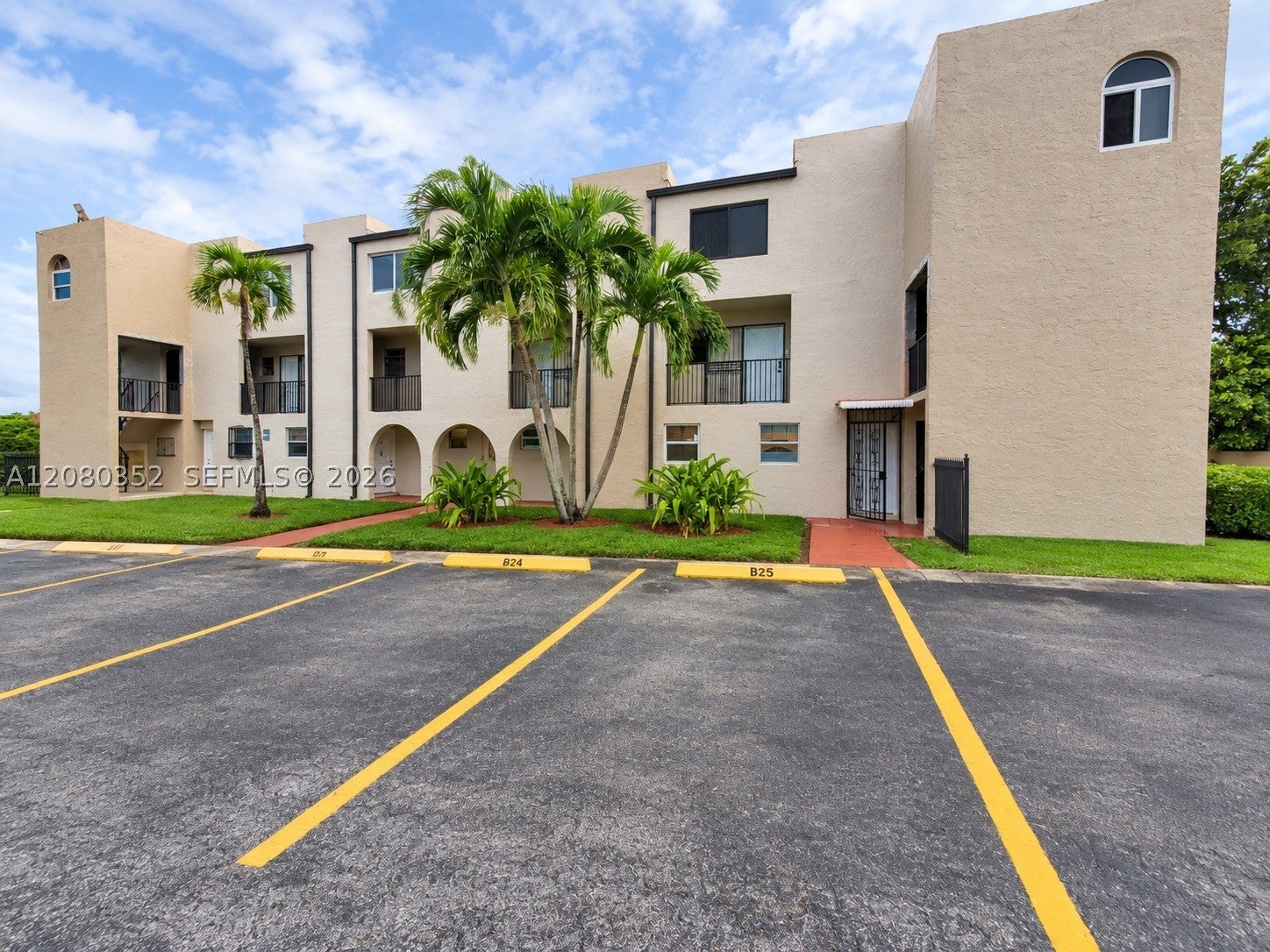 6600 W 2nd Ct