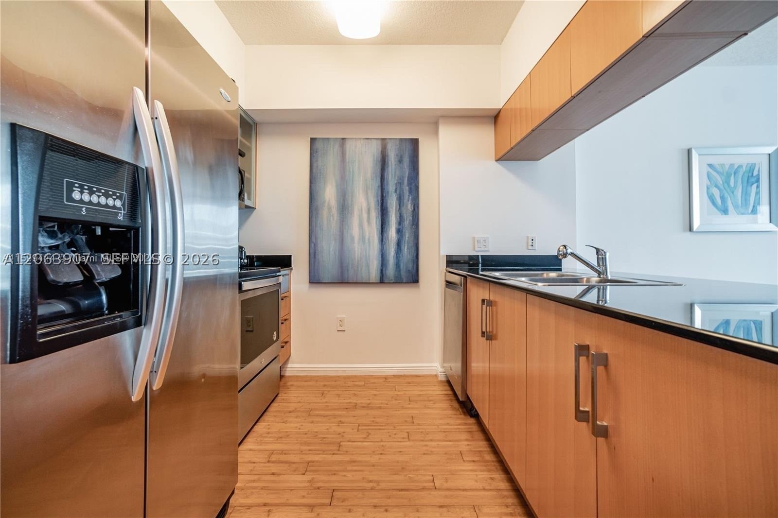 1750 N Bayshore Dr 5505