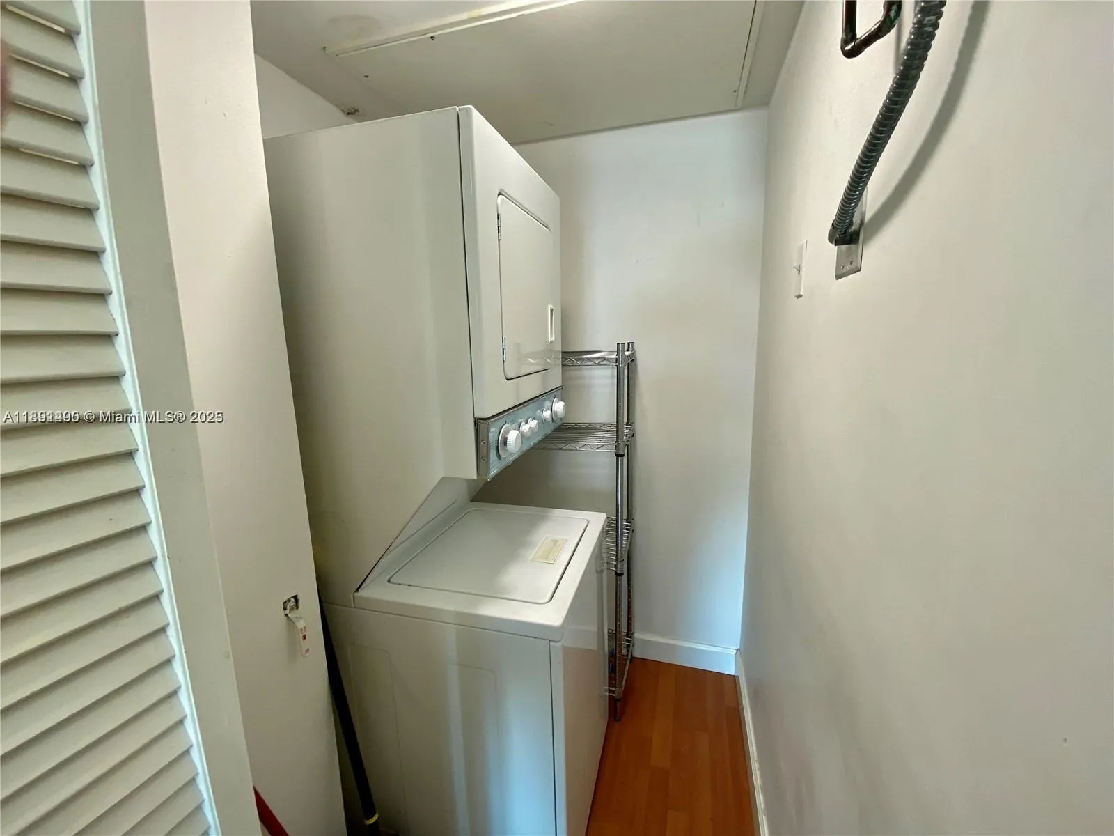 Miami, Florida 33129, United States, 1 Bedroom Bedrooms, ,2 BathroomsBathrooms,Residential,Active,224535