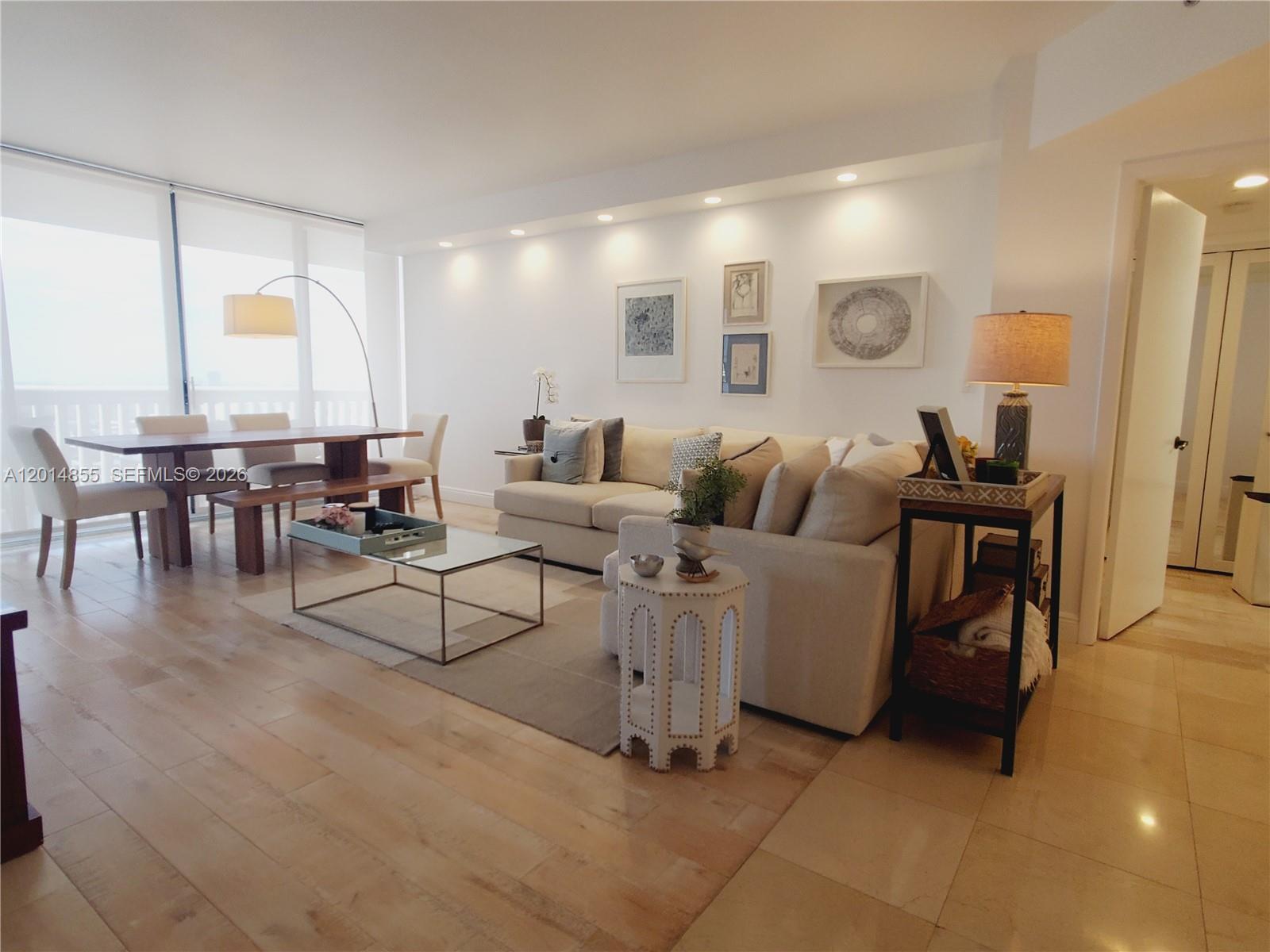 2000 Island Blvd 2703 - Image 1
