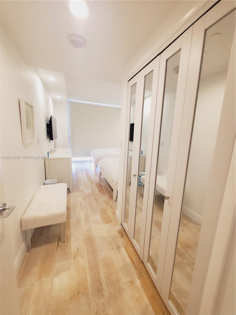 2000 ISL BLVD WILLIAMS IS - Residential Lease