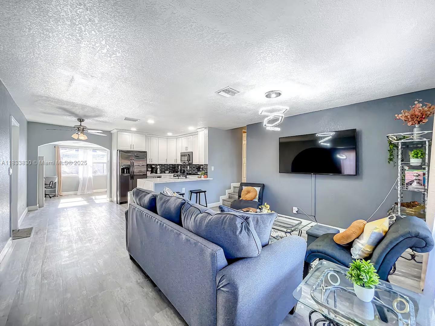 1660 SW 47th Ave