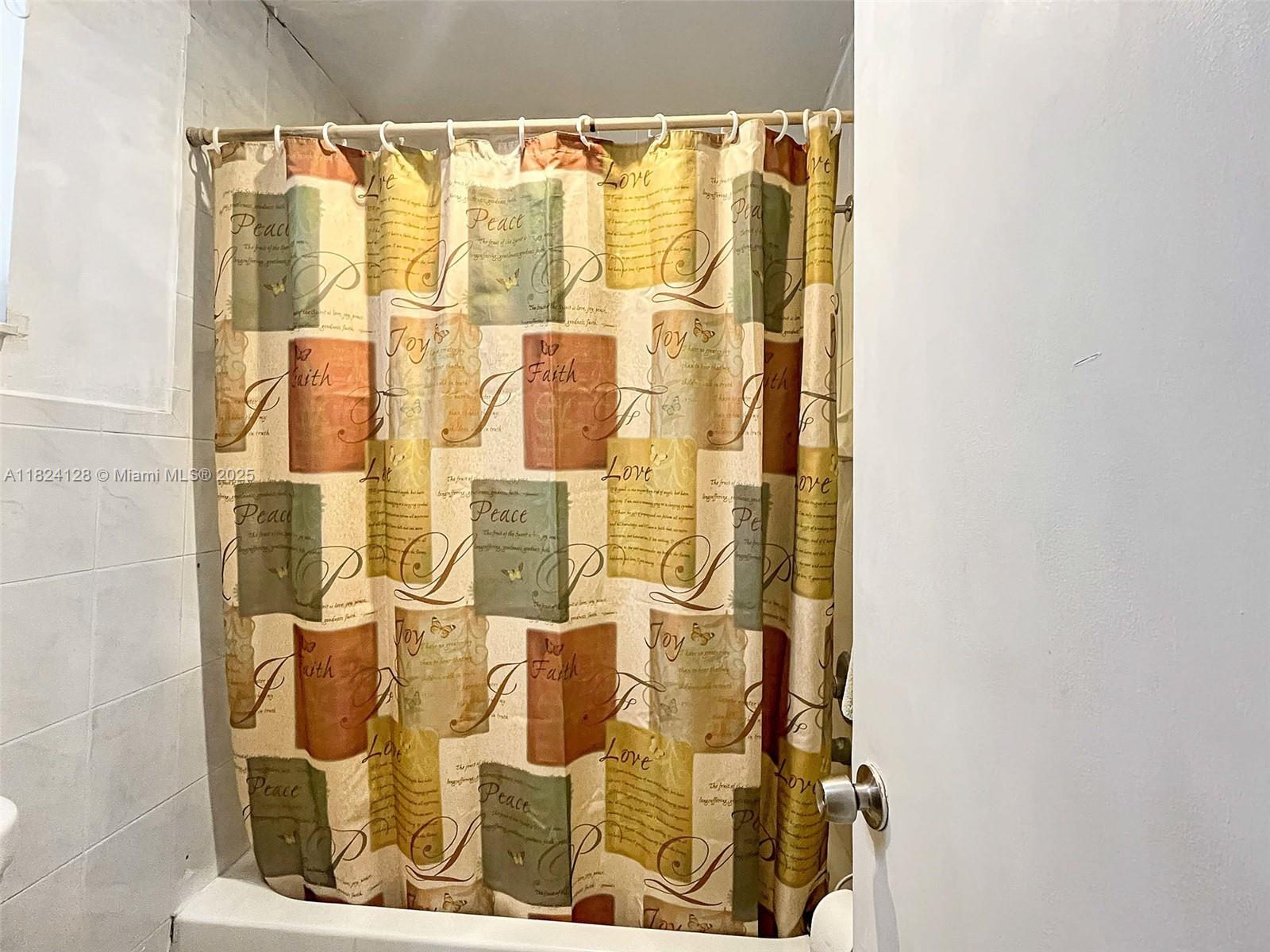 MAJESTIC ESTATES 2ND ADDN - Residential