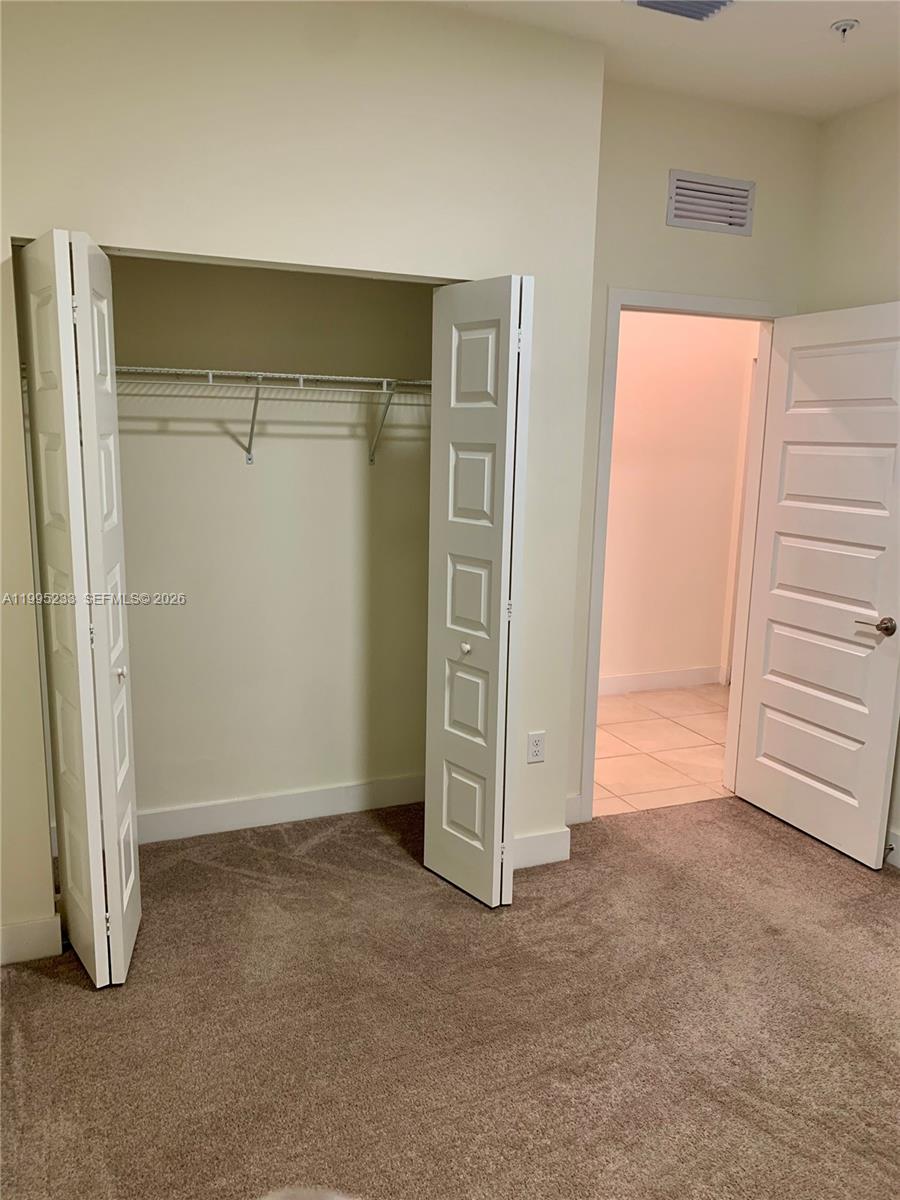 HIGHLAND AT PARK CENTRAL - Residential