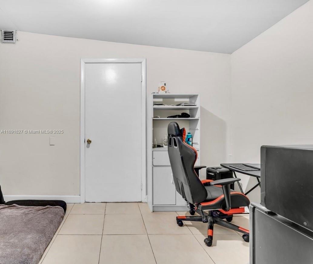 LINWOOD GARDENS - Residential