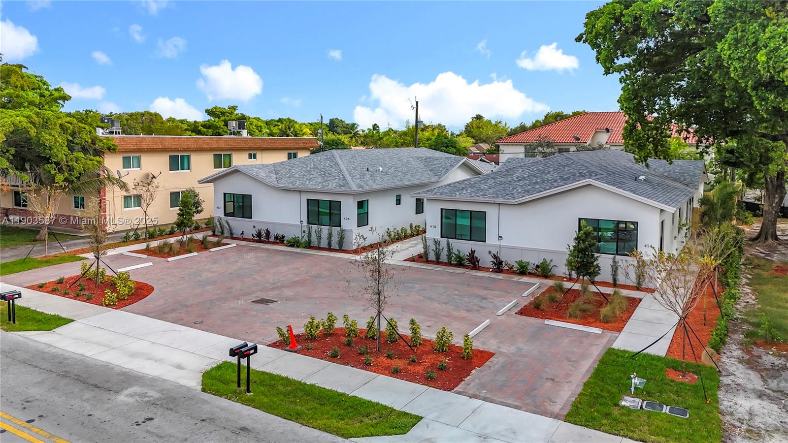 PROSPECT GARDENS - Residential Lease