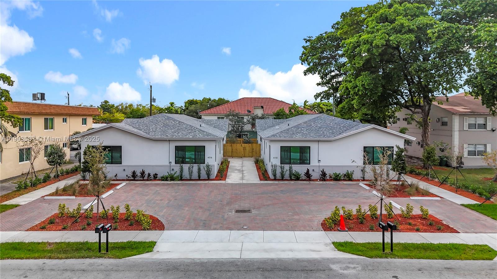 PROSPECT GARDENS - Residential Lease