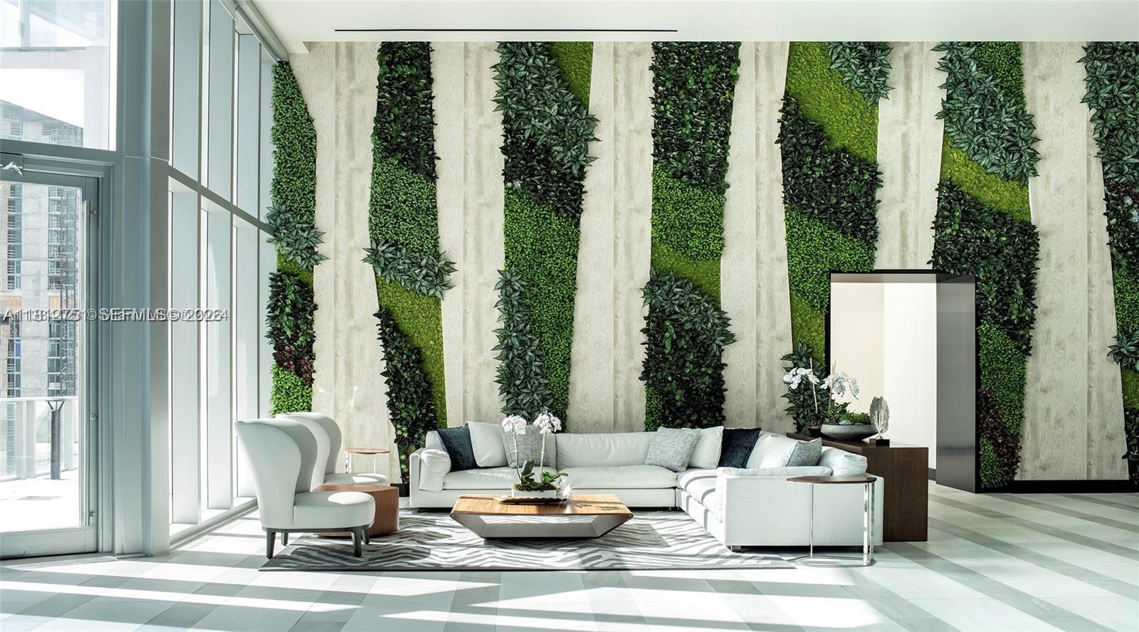 PARAMOUNT MIAMI WORLDCENT - Residential