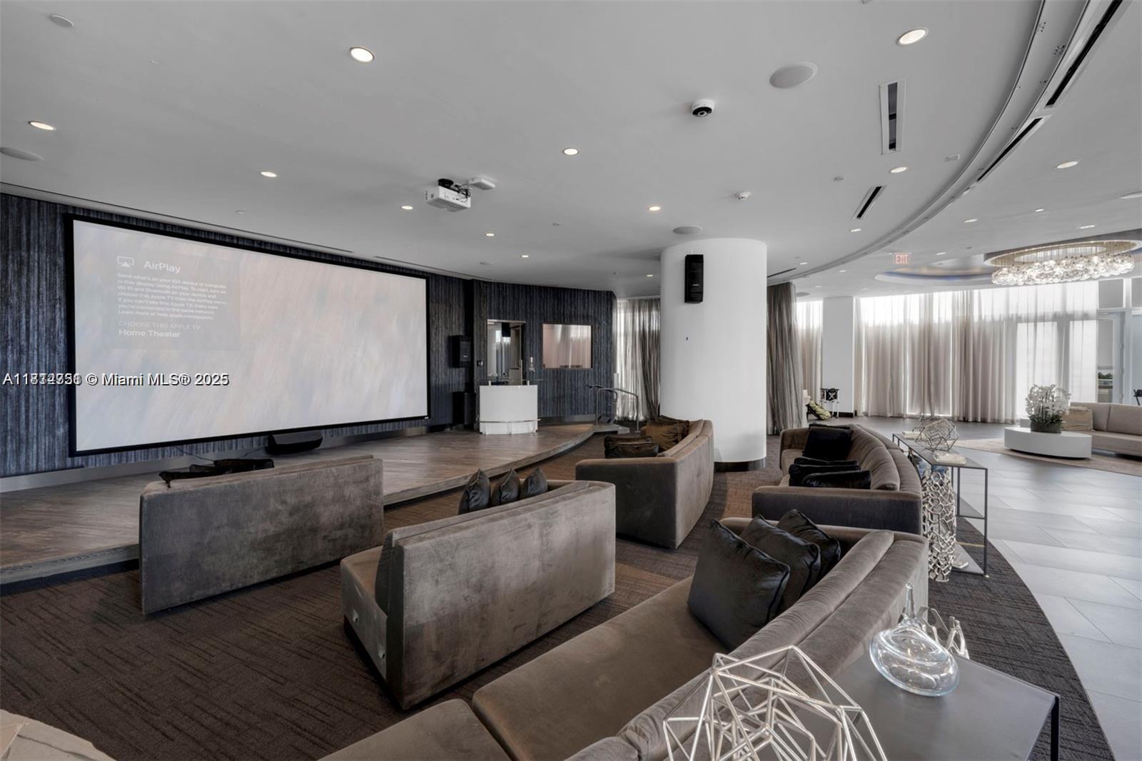 PARAMOUNT MIAMI WORLDCENT - Residential