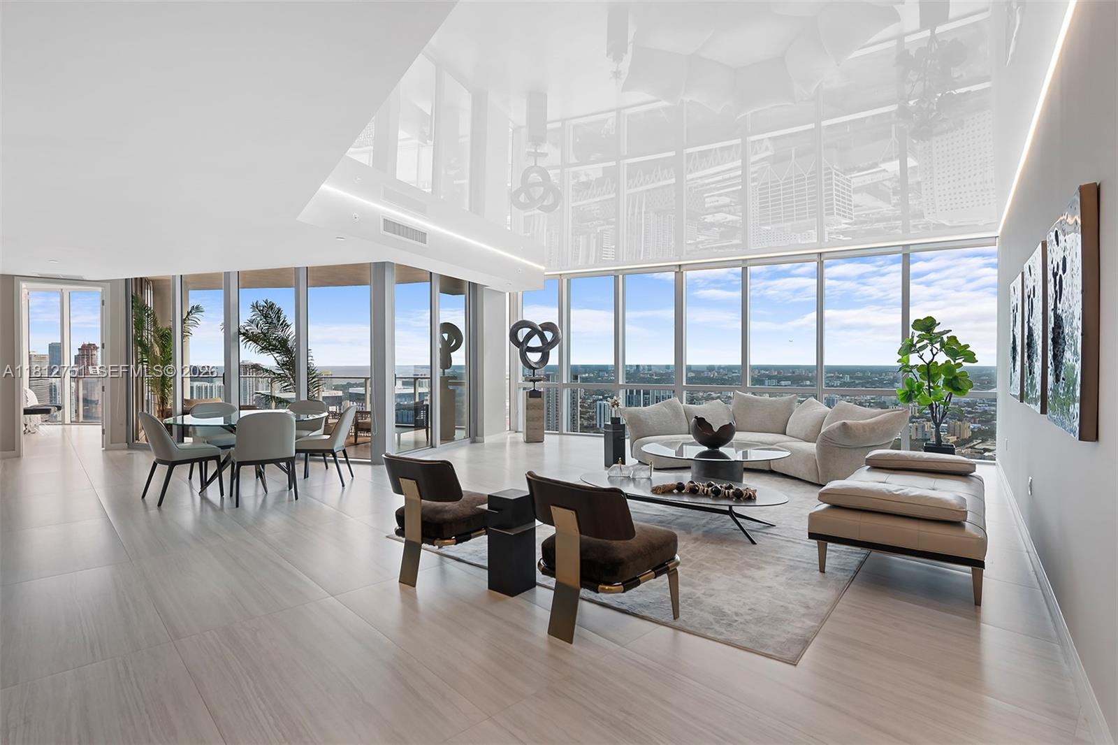 PARAMOUNT MIAMI WORLDCENT - Residential